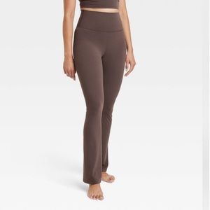 Women's Everyday Soft Ultra High-Rise Bootcut Leggings - All in Motion